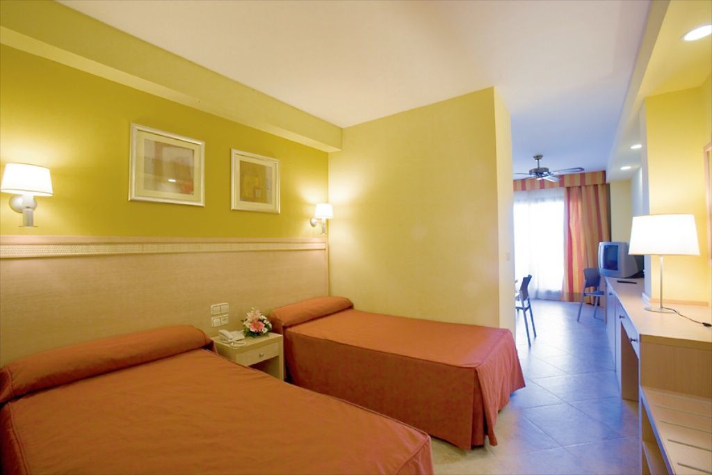 Fenix Family By Alegria Hotell Roquetas de Mar Exteriör bild